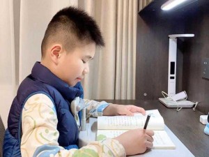 坐在学霸上写作业是什么体验？为何要这样做？如何解决？